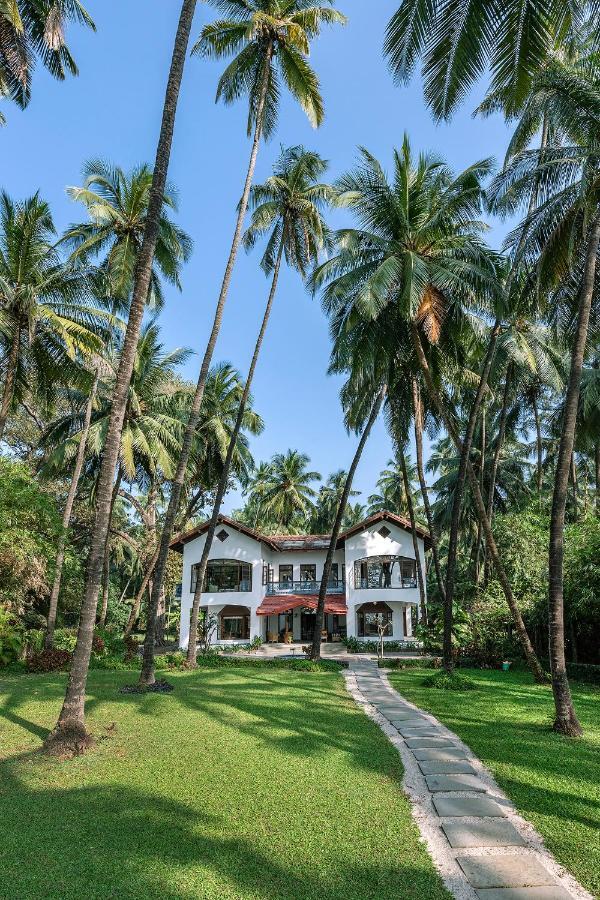 Saffronstays Thalassea, Alibaug - Picturesque Sea-Facing Villa With Colonial Decor 알리바그 외부 사진
