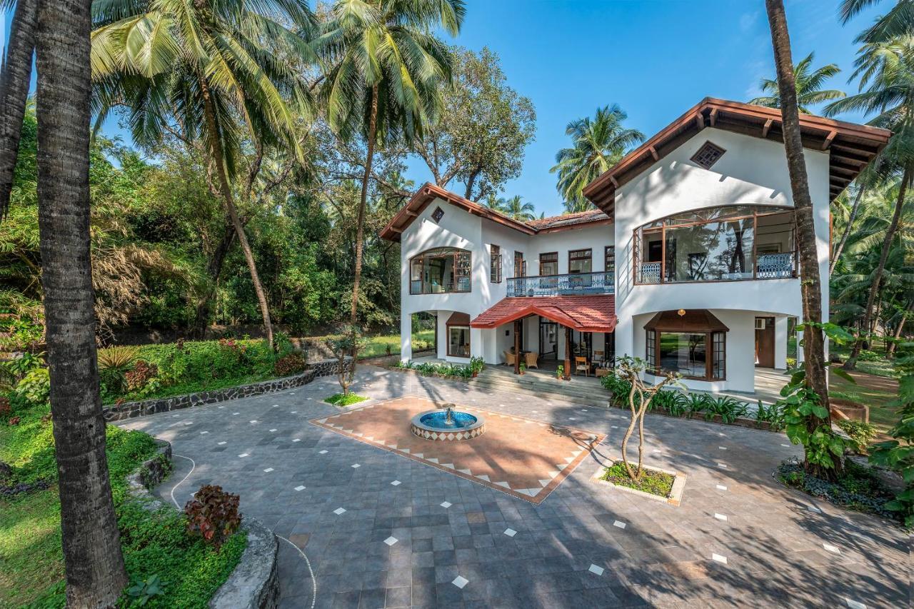 Saffronstays Thalassea, Alibaug - Picturesque Sea-Facing Villa With Colonial Decor 알리바그 외부 사진