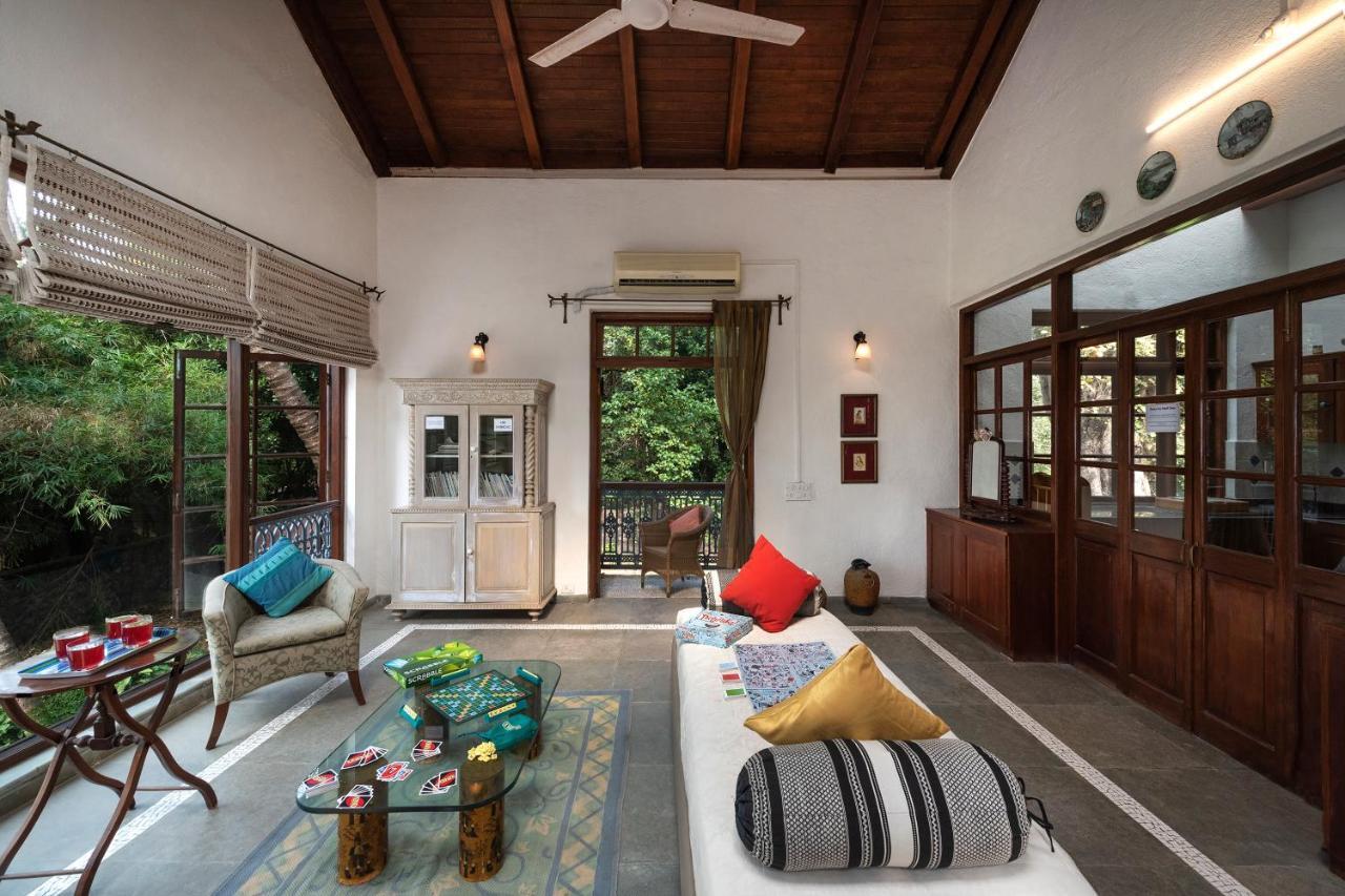 Saffronstays Thalassea, Alibaug - Picturesque Sea-Facing Villa With Colonial Decor 알리바그 외부 사진